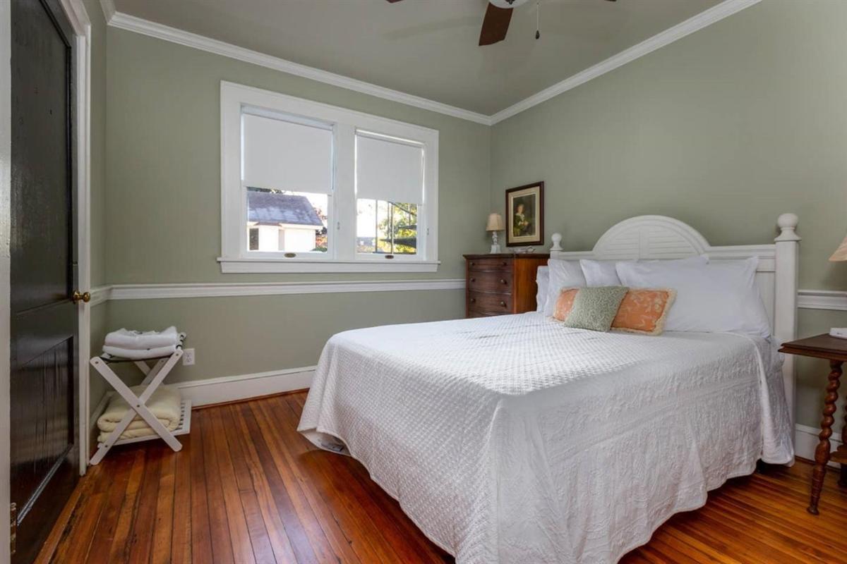 Renowned Historic Home Downtownacross From Park Winston-Salem Luaran gambar