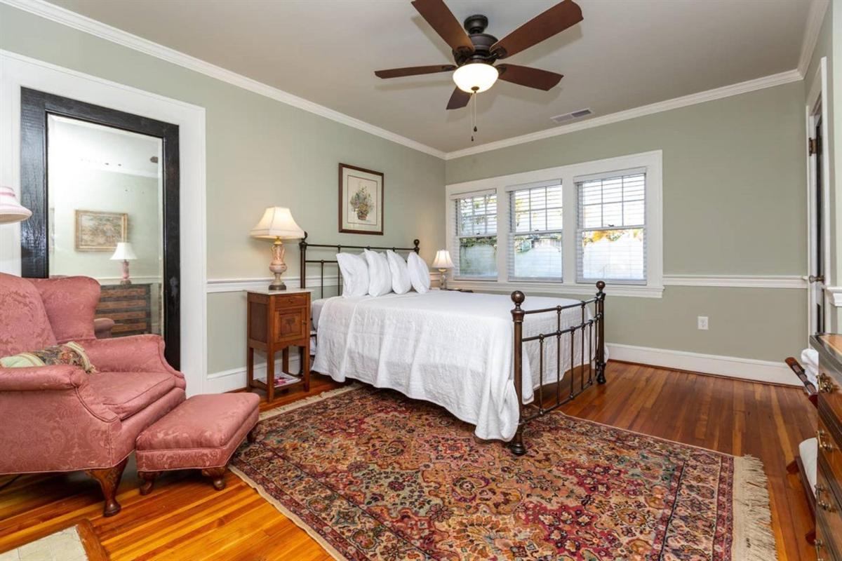 Renowned Historic Home Downtownacross From Park Winston-Salem Luaran gambar