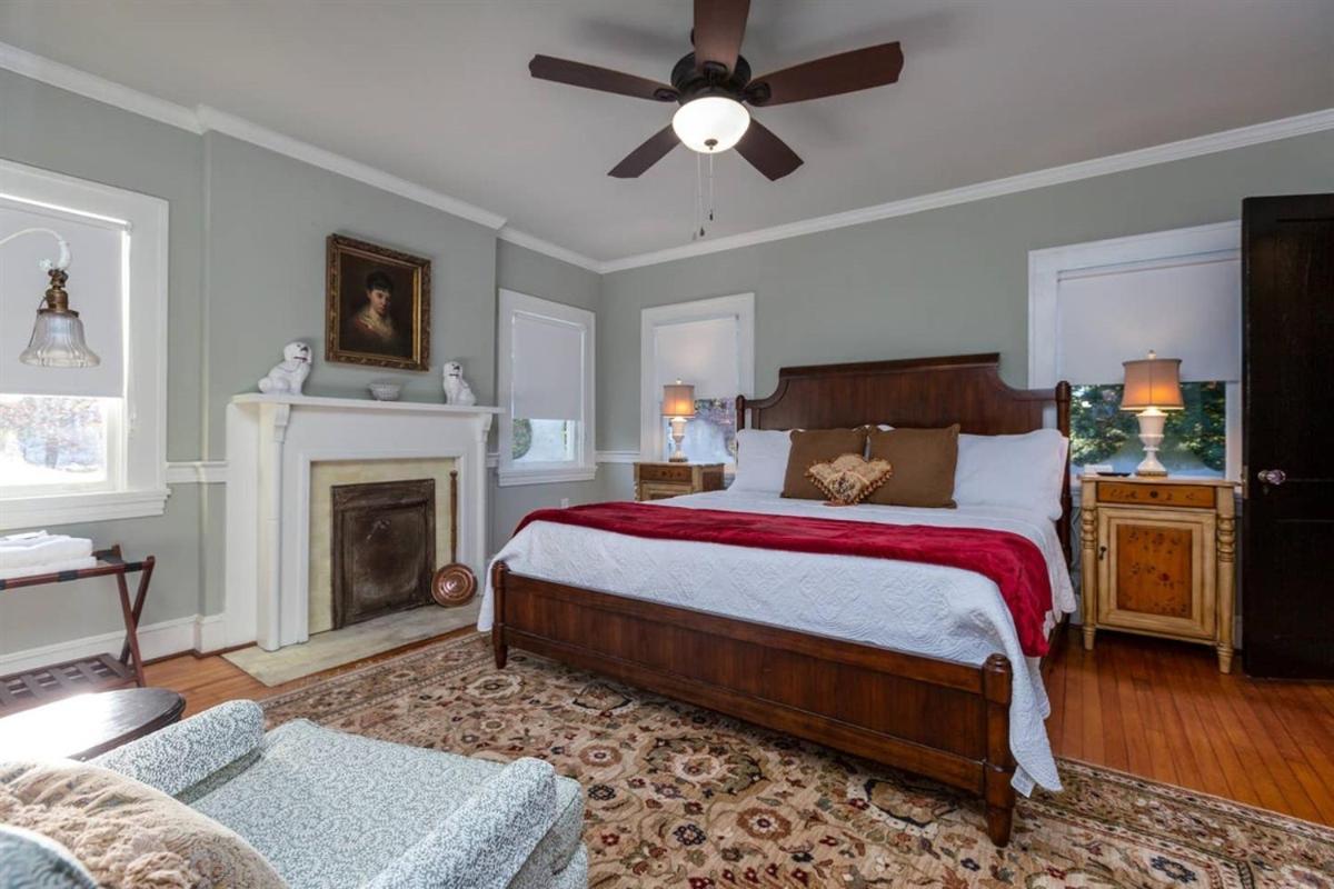 Renowned Historic Home Downtownacross From Park Winston-Salem Luaran gambar